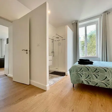 D'arthur - Pont-neuf Apartman *